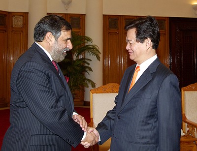Premierminister Nguyen Tan Dung empfängt Indiens Handelsminister - ảnh 1
